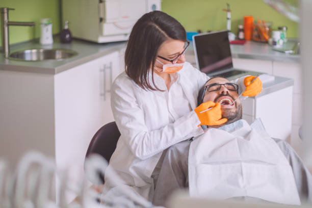 Best Emergency Tooth Extraction in Ravenel, SC
